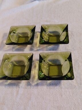 Set of 4 Vintage MCM Ashtrays Green Glass